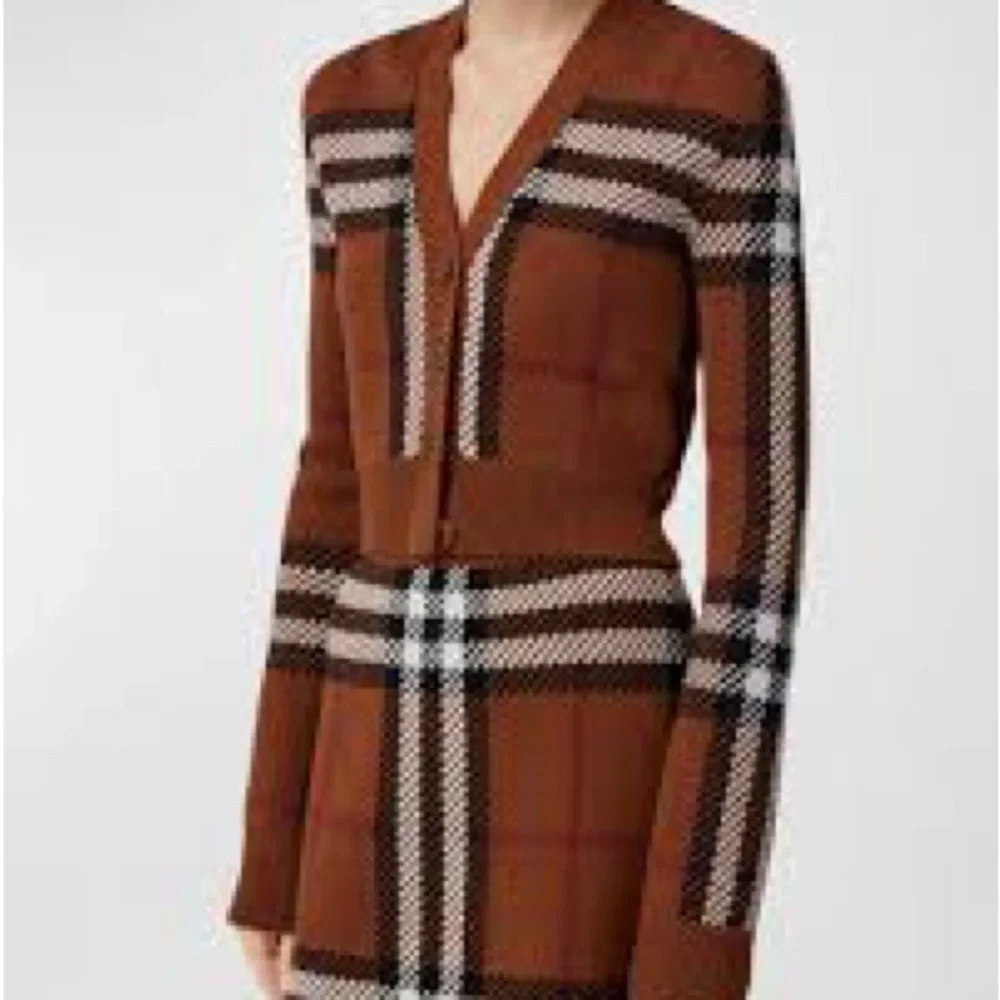 Burberry Tan Checkered Cardigan Women's - Picture 7 of 11